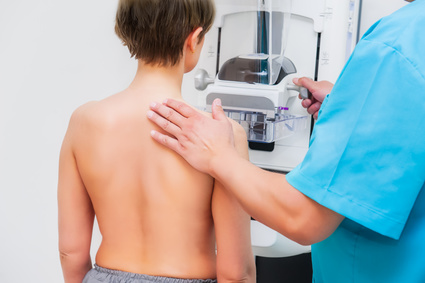 Die Mammographie wird vom Radiologen durchgeführt
